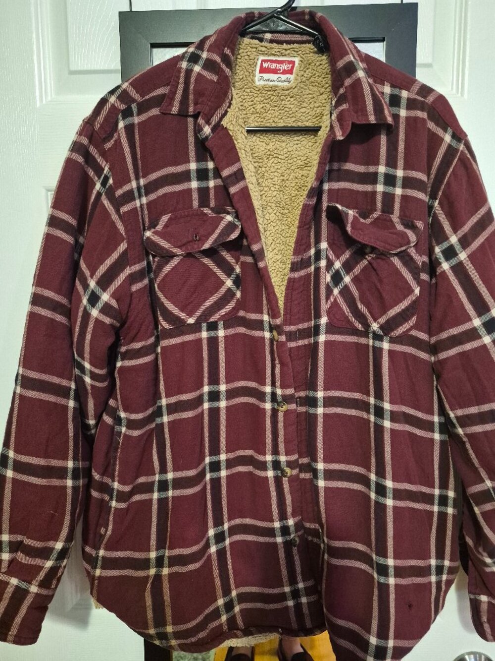 Medium Fleece Lined Plaid Wrangler